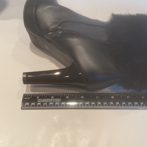 Meechi Black Faux Leather High Heel Platform Bootie - Picture 6 of 13